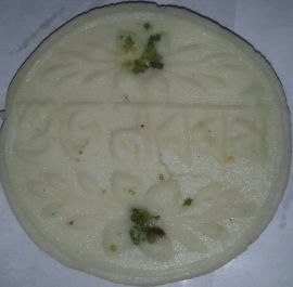 Balaram Mullick’s Subho Noboborsho Sandesh Karapak-800 Grams (Approx 8 Pcs)